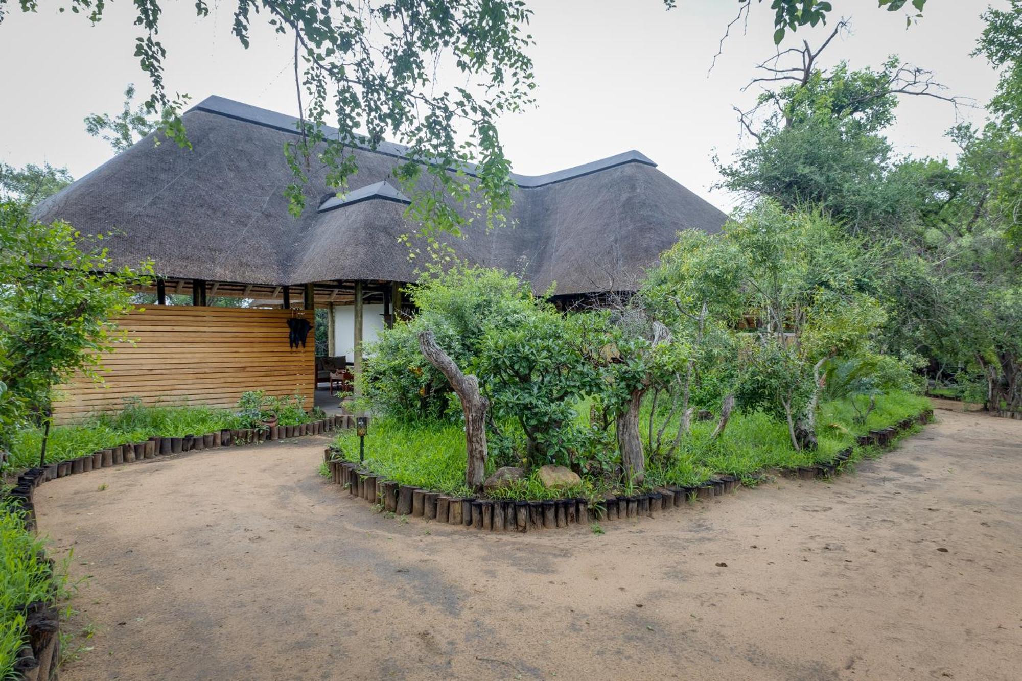 Tangala Safari Camp Villa Thornybush Game Reserve Exterior photo